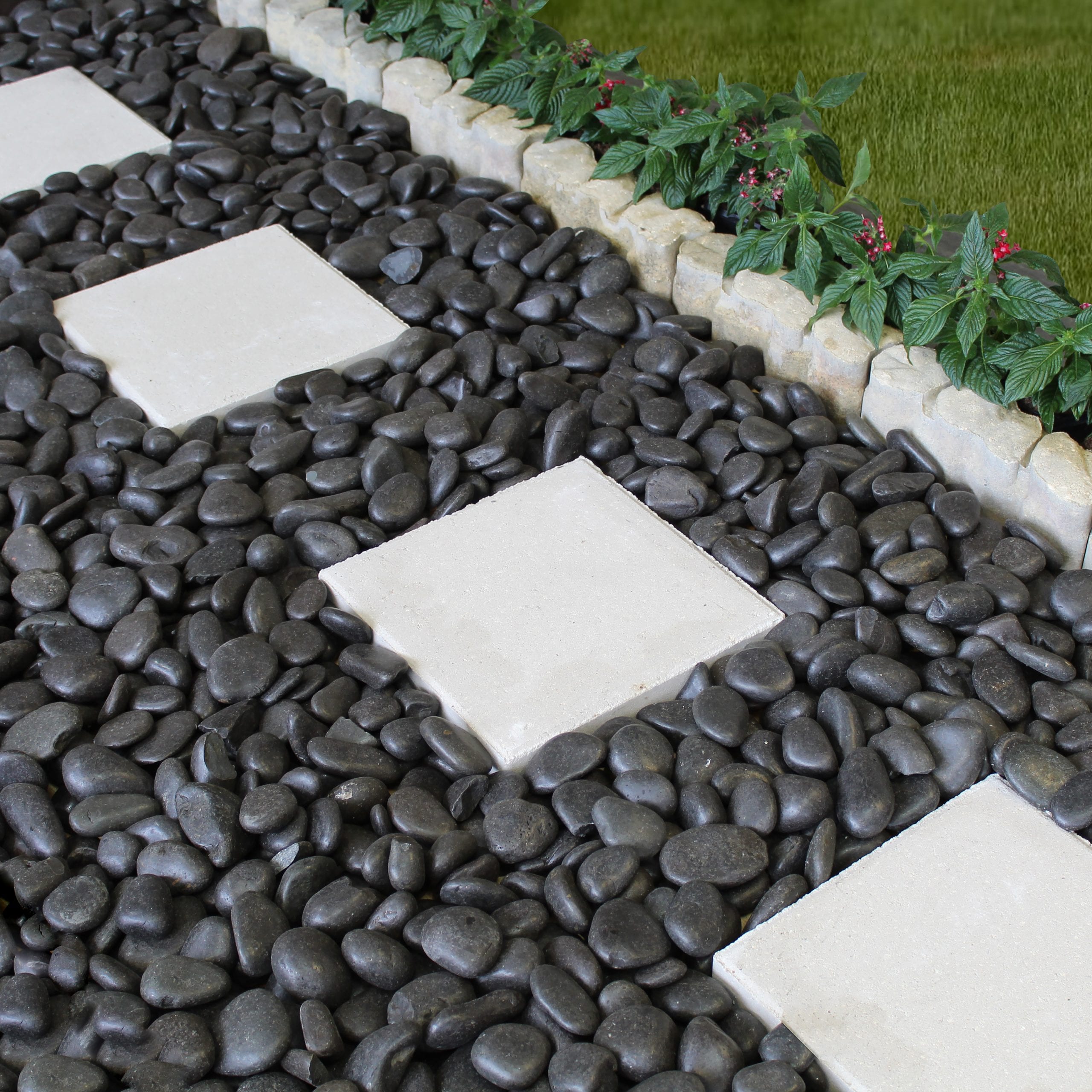 Polished Balck Decorative, Landscaping And Garden Stone Pebbles